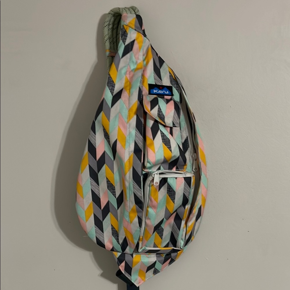 KAVU Mini Rope Sling Pack with Adjustable One Size, Chevron Sketch